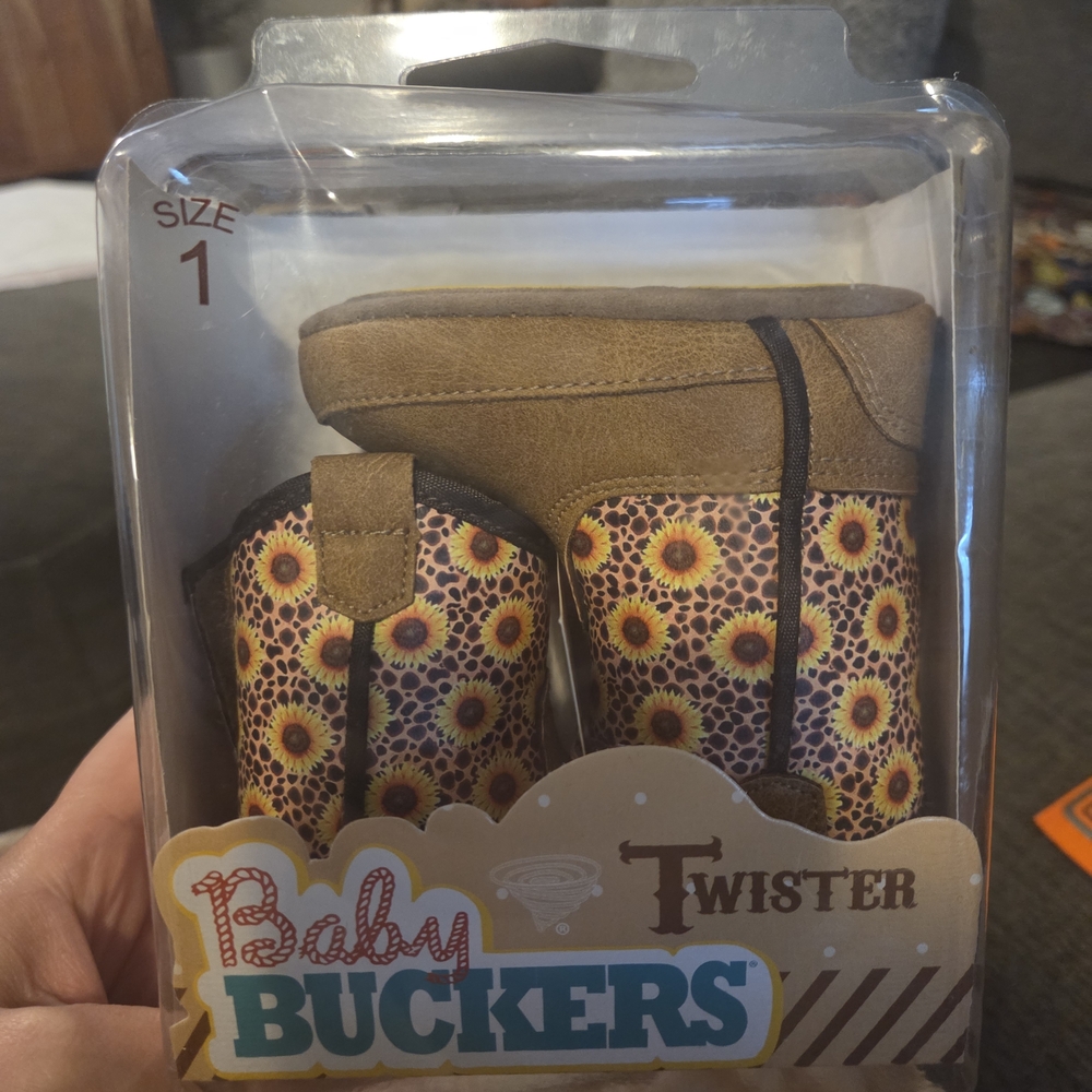 Baby Buckers Twister Sunflower Cowboy Cowgirl Boots Size 1 NIB